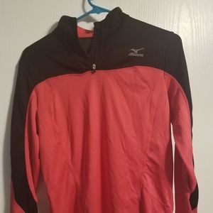 Mizuno half zip top